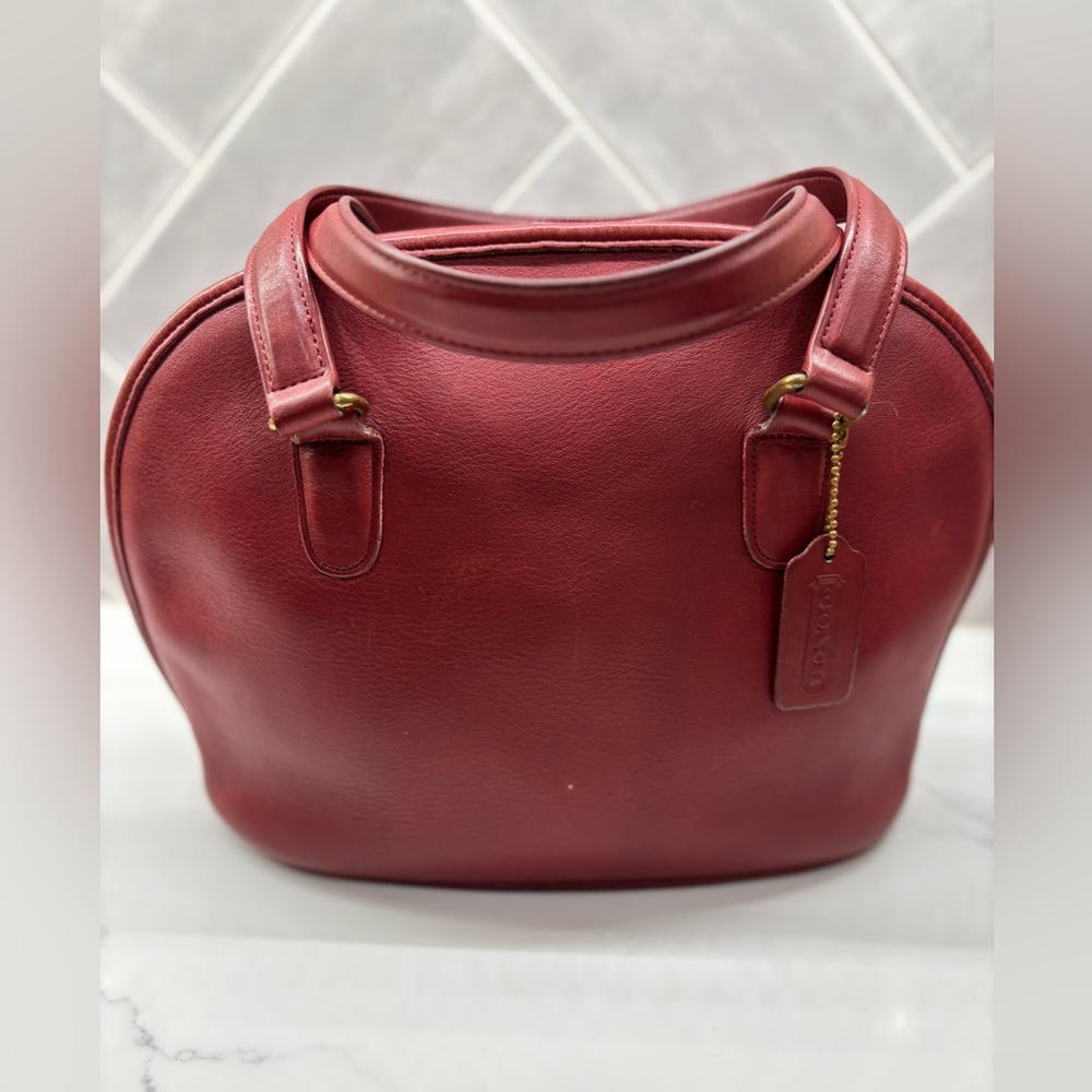Vintage Coach Pelham Bag – Style No. 9958 – Red – 1996